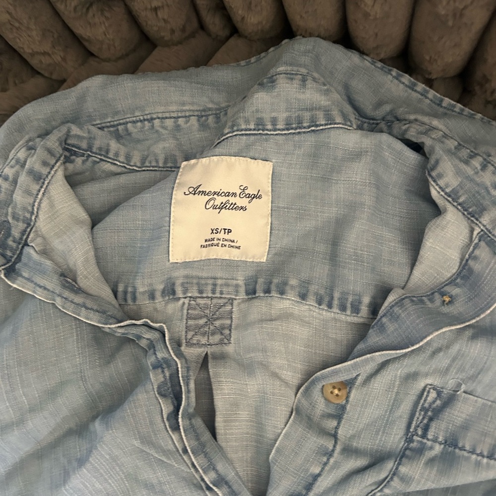 Light Blue AEO Button-Up Shirt - Picture 4 of 5